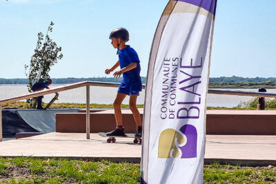 Agrandir l'image 2 sur 23, fenêtre modale